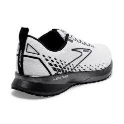 BROOKS LEVITATE 5 BLANCHE ET NOIRE Chaussures De Running