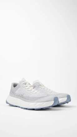 NNORMAL KJERAG BLANCHE Chaussures De Trail -Hoka Soldes Boutique 3 26234 15 NNORMAL KJERAG BLANCHE Chaussures de trail