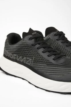 NNORMAL KJERAG BLACK Chaussures De Trail -Hoka Soldes Boutique 3 26457 6 NNORMAL KJERAG BLACK Chaussures de trail